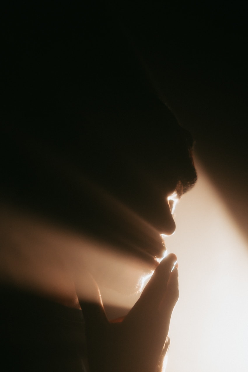 silhouette photography examples using contrast