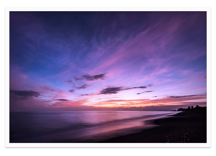 Mata Oscura – A Study in Light and Motion - fine art giclee print