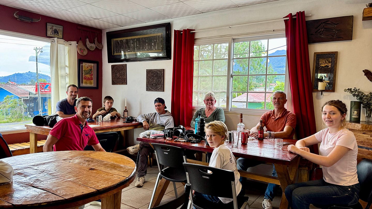 The First Ever Volcán Photo Club Meeting
